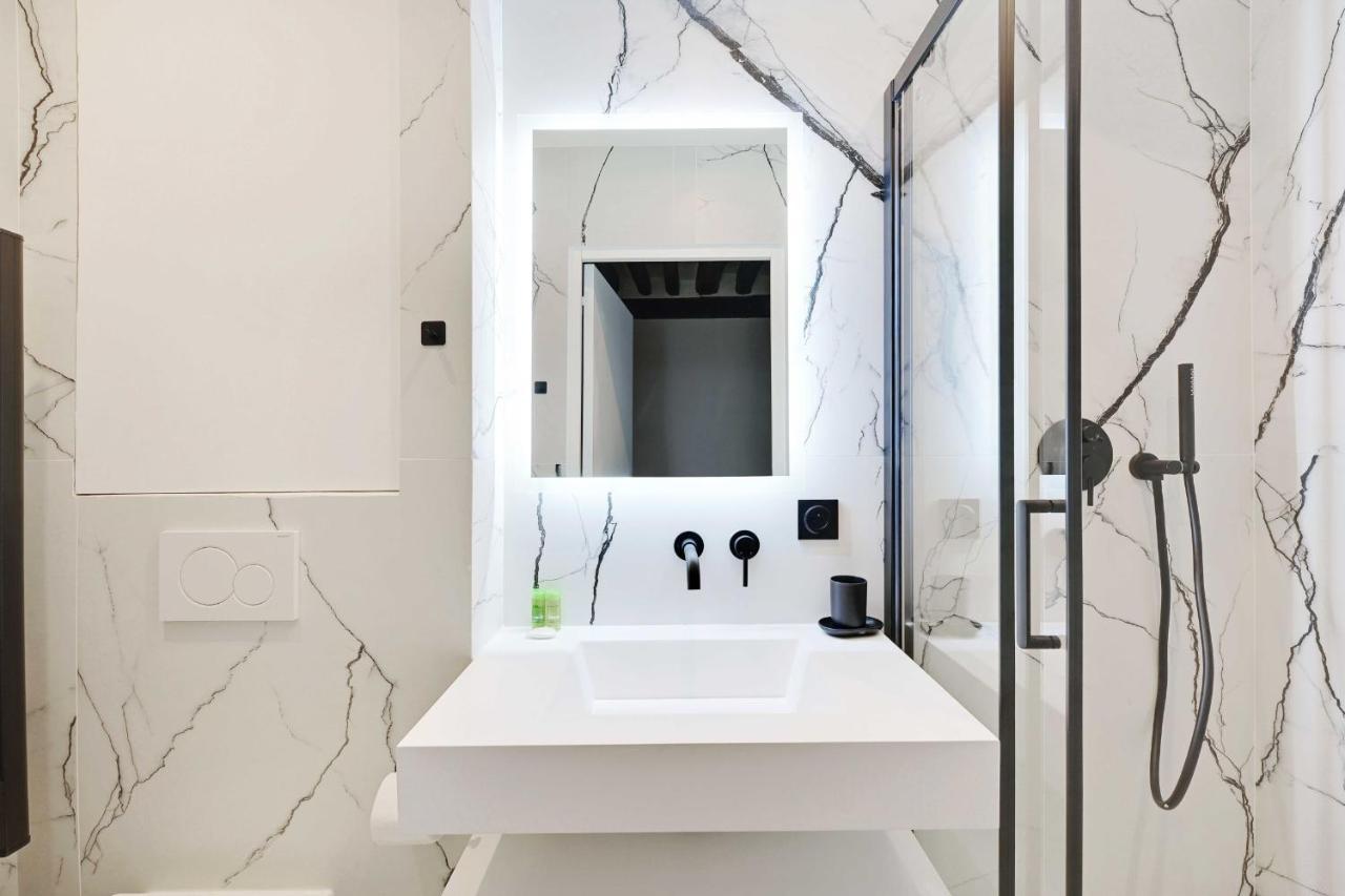 Relaxing Urban Getaway, Notre Dame De Paris Apartment Luaran gambar