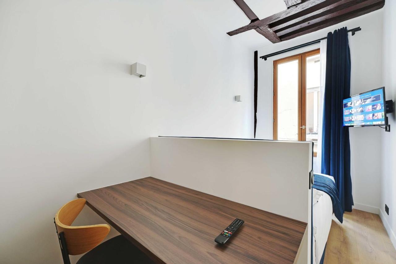 Relaxing Urban Getaway, Notre Dame De Paris Apartment Luaran gambar